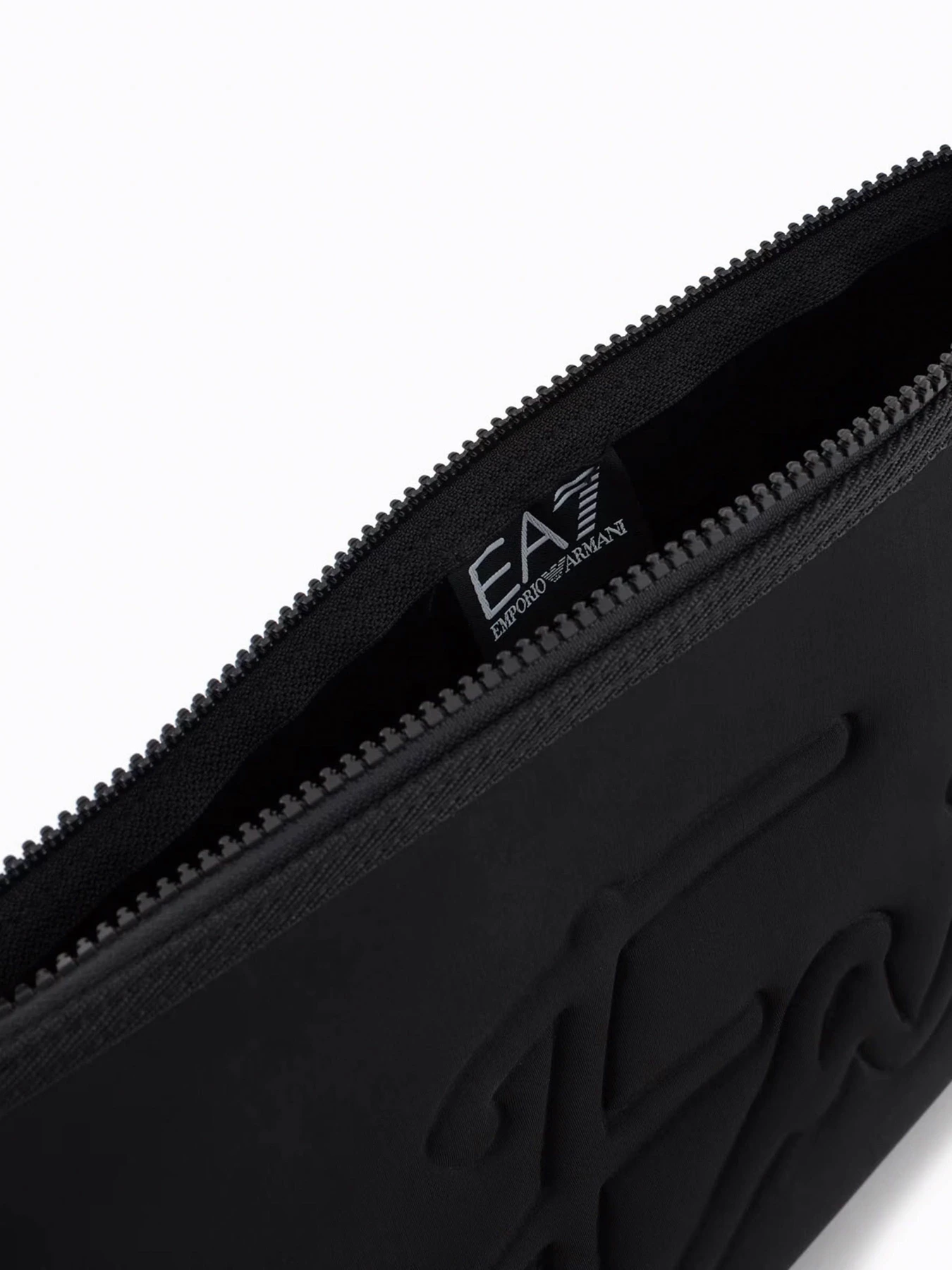 Кошельки EA7 модель 7W000363-AF13725-UC001 Кошельки EA7 модель 7W000363-AF13725-UC001 Фото