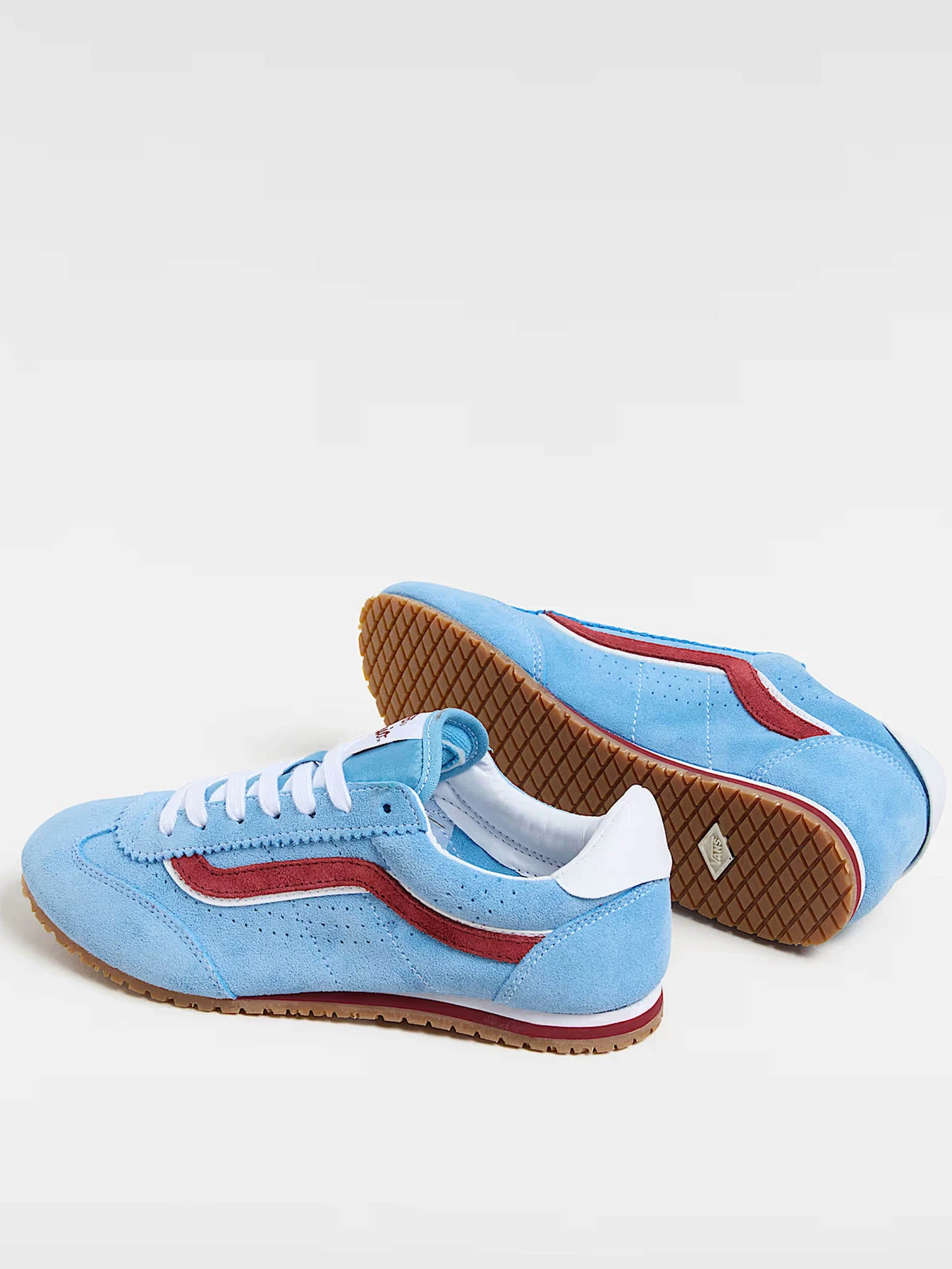Кроссовки Vans модель VN000D83E2W1 Кроссовки Vans модель VN000D83E2W1 Фото