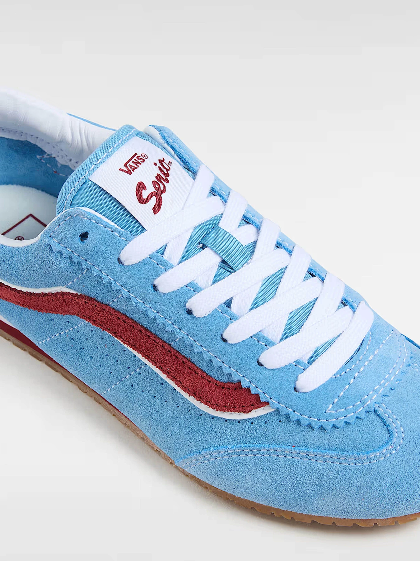 Кроссовки Vans модель VN000D83E2W1 Кроссовки Vans модель VN000D83E2W1 Фото