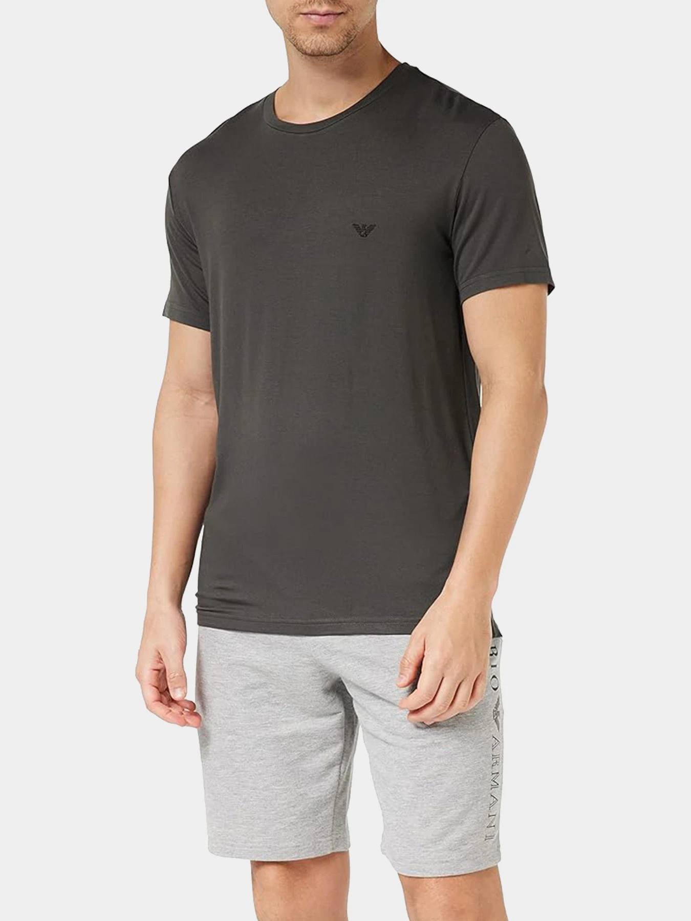 Футболки и поло Emporio Armani модель 111971-4F526-24844 Футболки и поло Emporio Armani модель 111971-4F526-24844 Фото