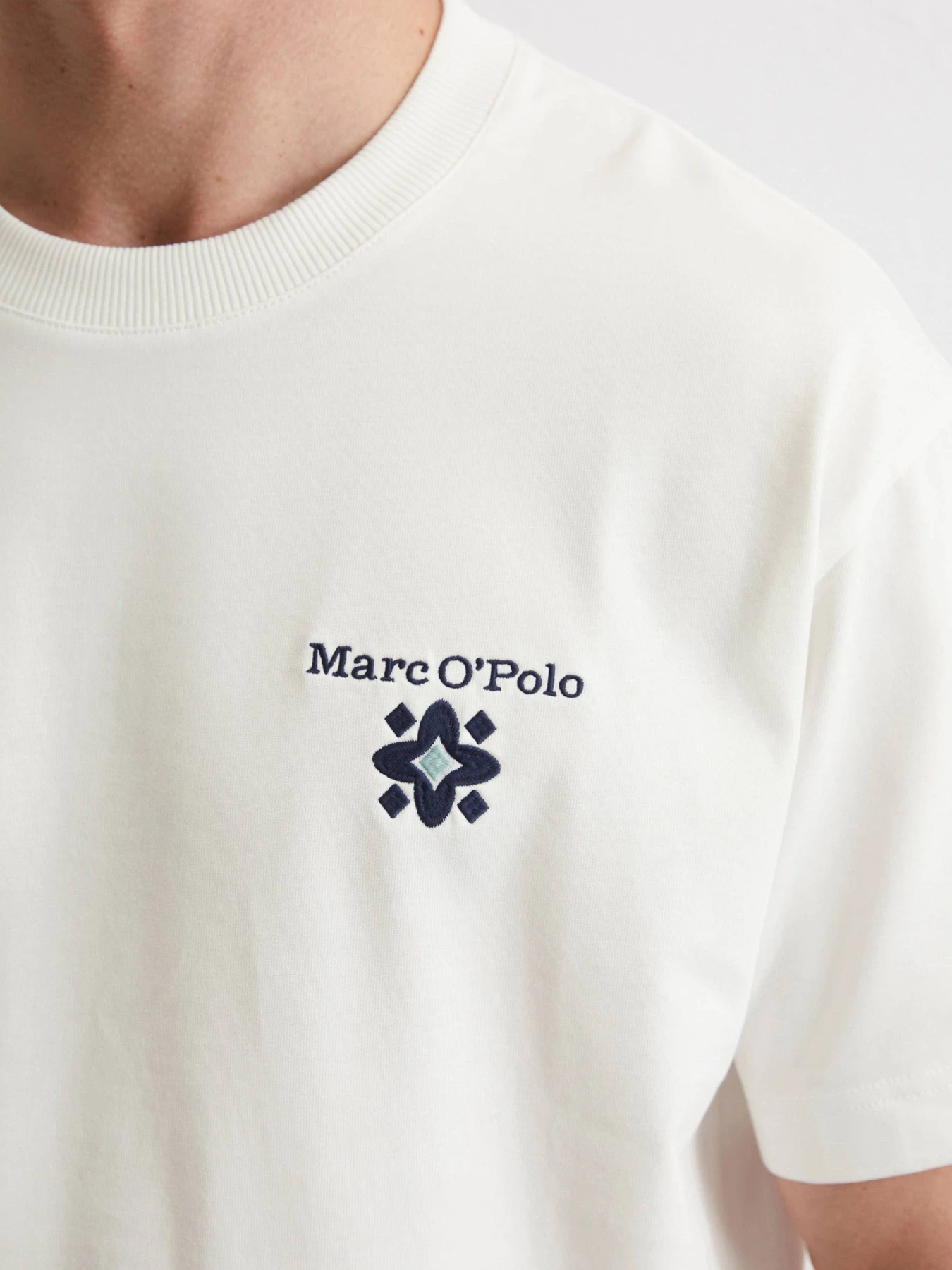 Футболки и поло Marc O’Polo модель 524206451312_101 Футболки и поло Marc O’Polo модель 524206451312_101 Фото