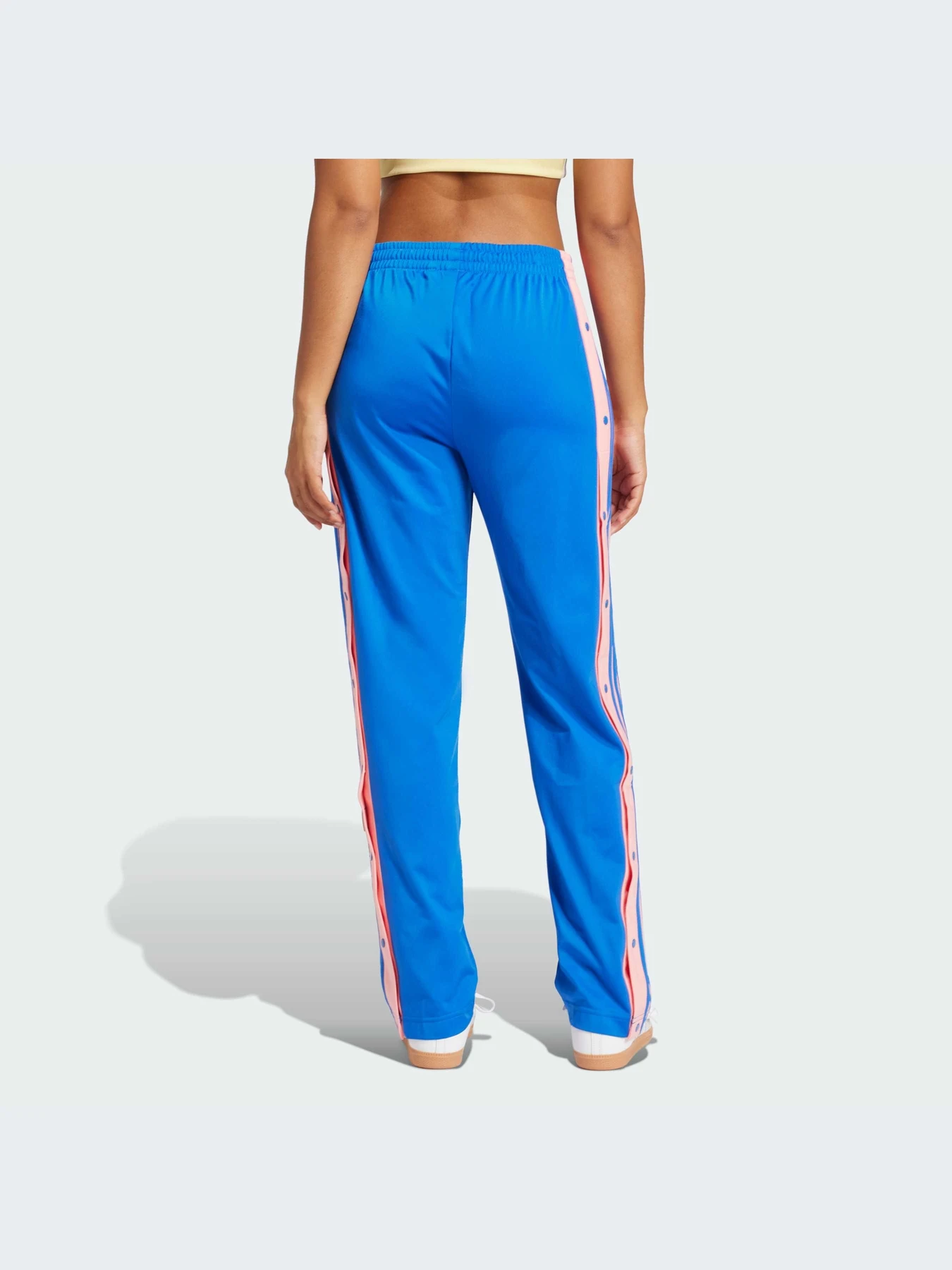 Брюки Adidas Adicolor модель JP2307-KZ Брюки Adidas Adicolor модель JP2307-KZ Фото