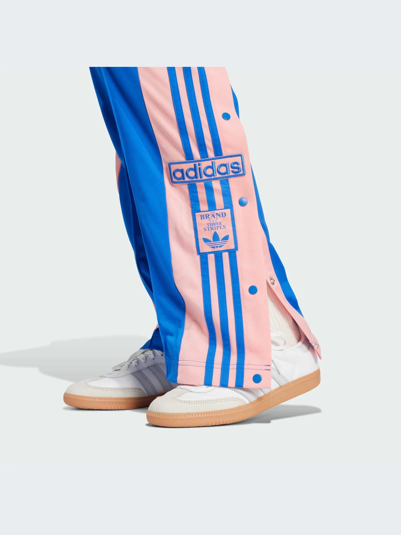 Брюки Adidas Adicolor модель JP2307-KZ Брюки Adidas Adicolor модель JP2307-KZ Фото