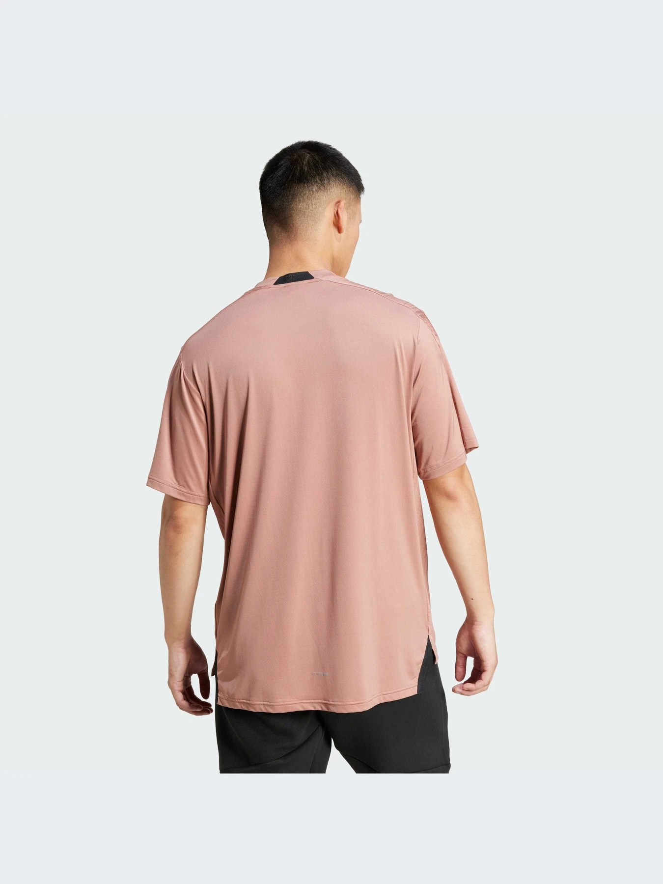 Футболки и поло Adidas модель JI8184-KZ Футболки и поло Adidas модель JI8184-KZ Фото