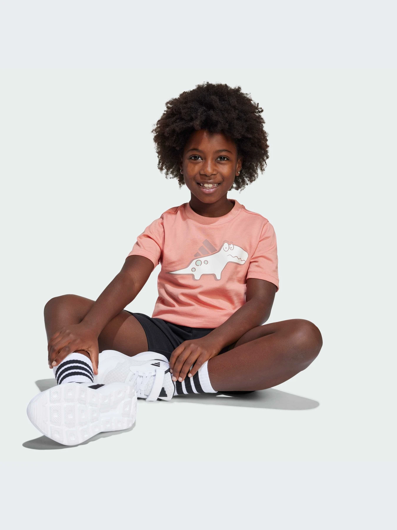 Футболки и поло Adidas модель JD3439-KZ Футболки и поло Adidas модель JD3439-KZ Фото