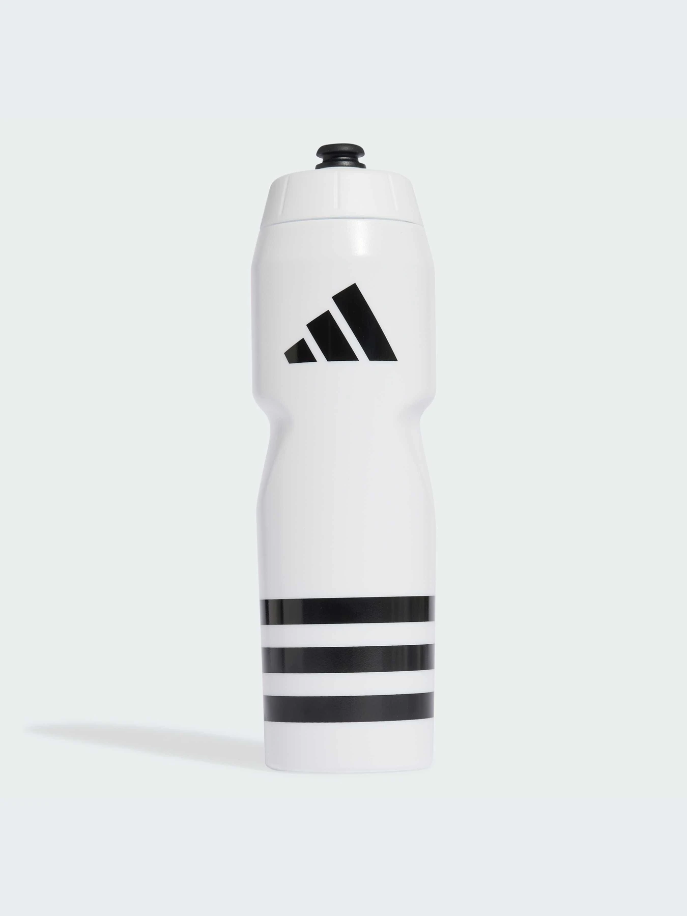 Бутылки Adidas Tiro модель IW8156-KZ Бутылки Adidas Tiro модель IW8156-KZ Фото