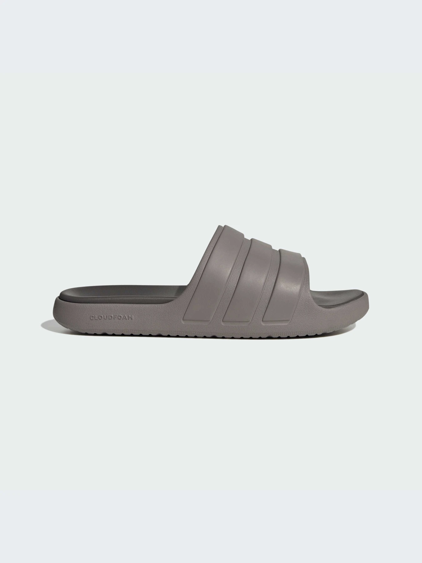 Шлёпанцы Adidas модель JI2273-KZ Шлёпанцы Adidas модель JI2273-KZ Фото