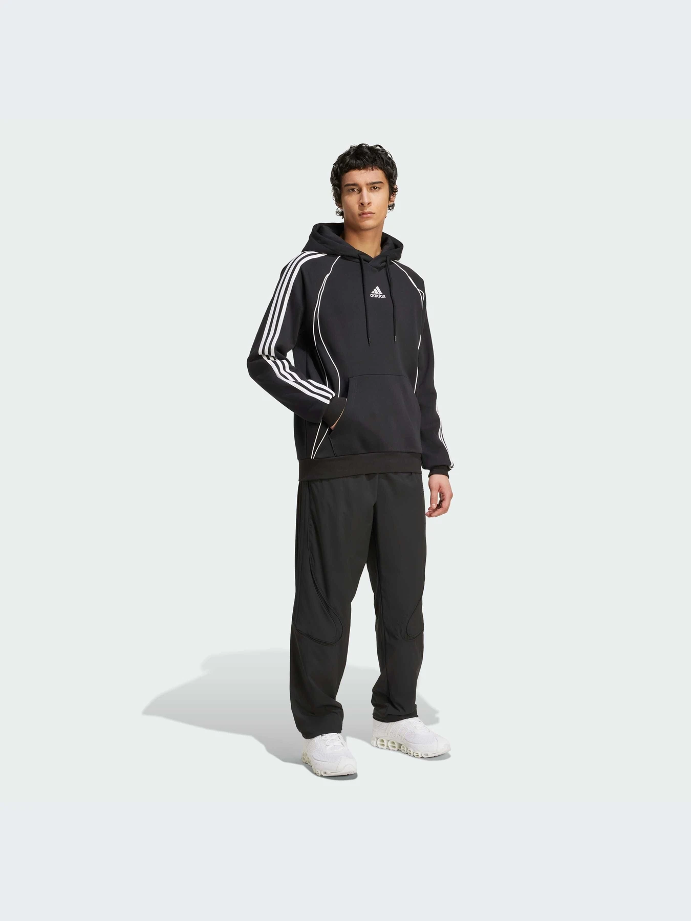 Худи и свитшоты Adidas Adicolor модель JY6394-KZ Худи и свитшоты Adidas Adicolor модель JY6394-KZ Фото