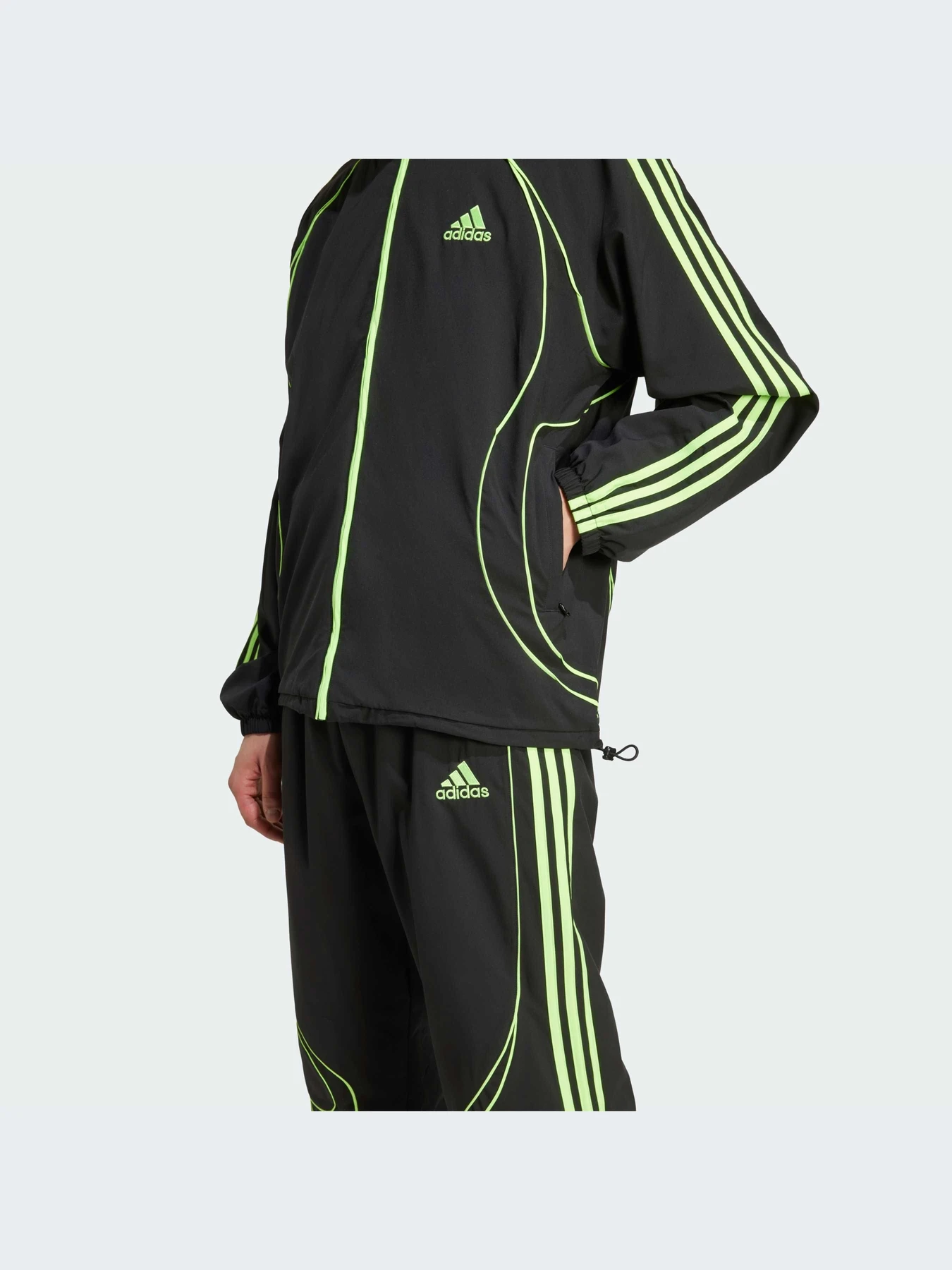 Худи и свитшоты Adidas Adicolor модель JW5866-KZ Фото