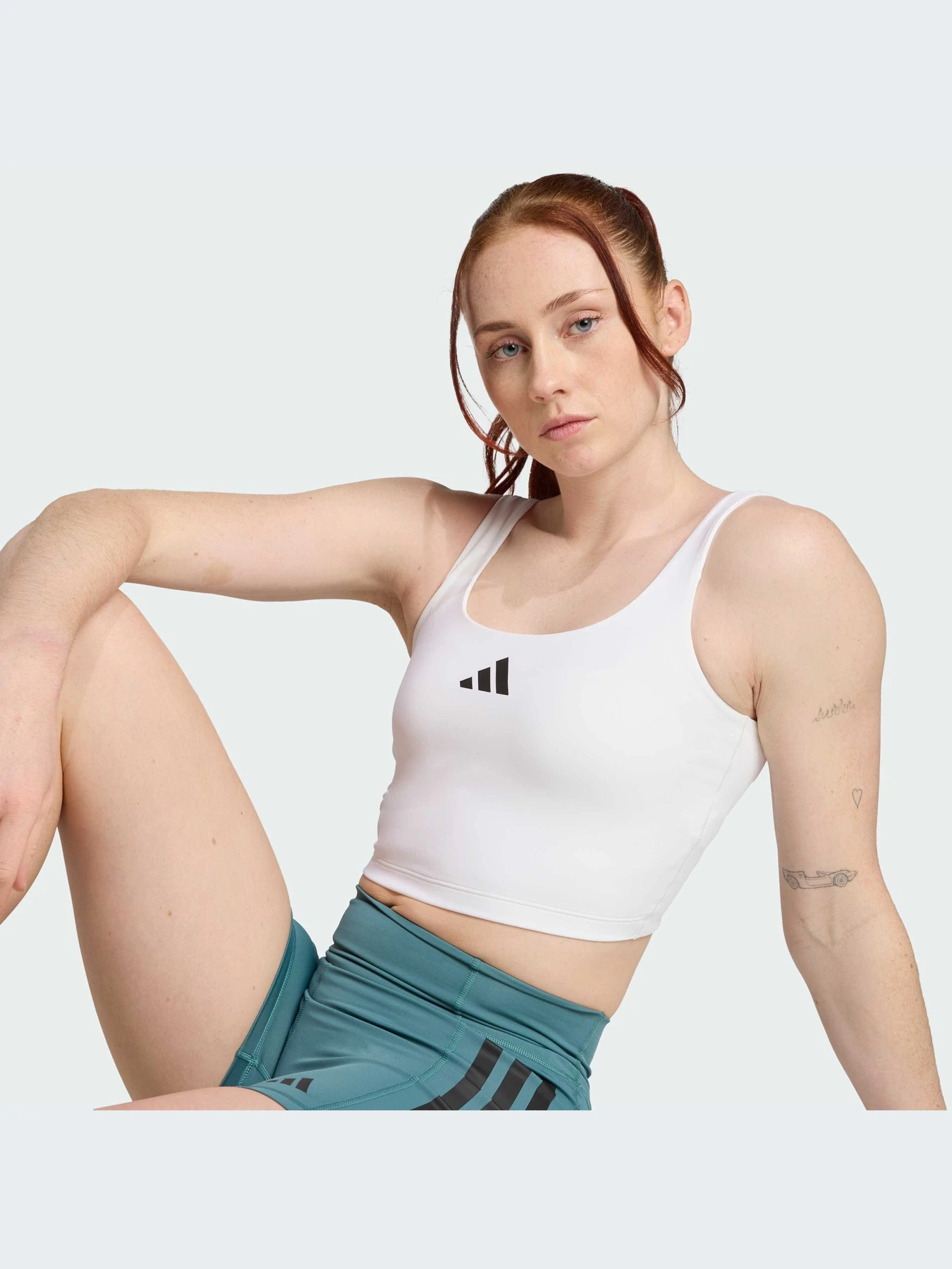 Футболки и поло Adidas модель JZ6028-KZ Футболки и поло Adidas модель JZ6028-KZ Фото