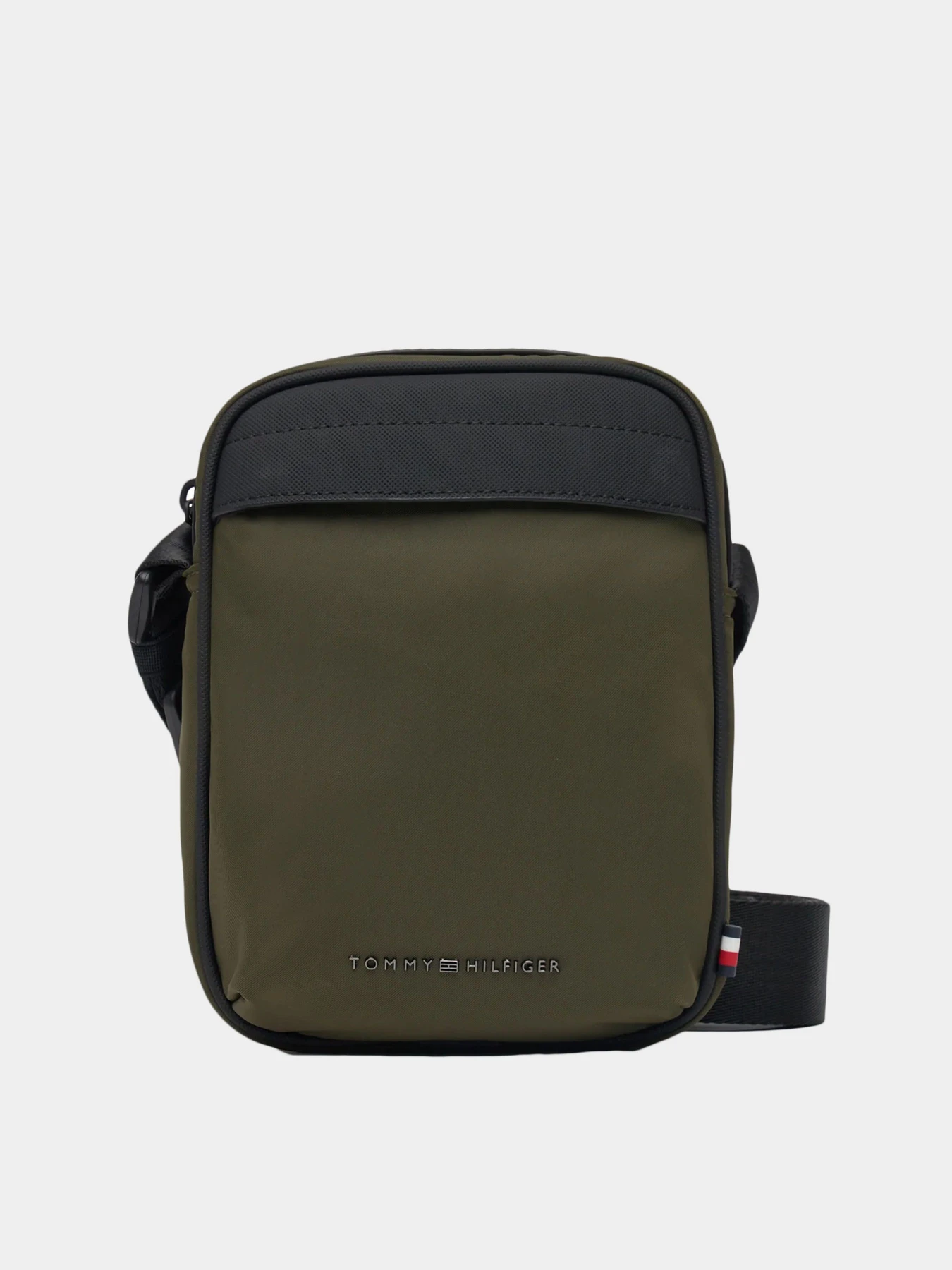 Сумки Tommy Hilfiger модель AM0AM13185-RBN Сумки Tommy Hilfiger модель AM0AM13185-RBN Фото