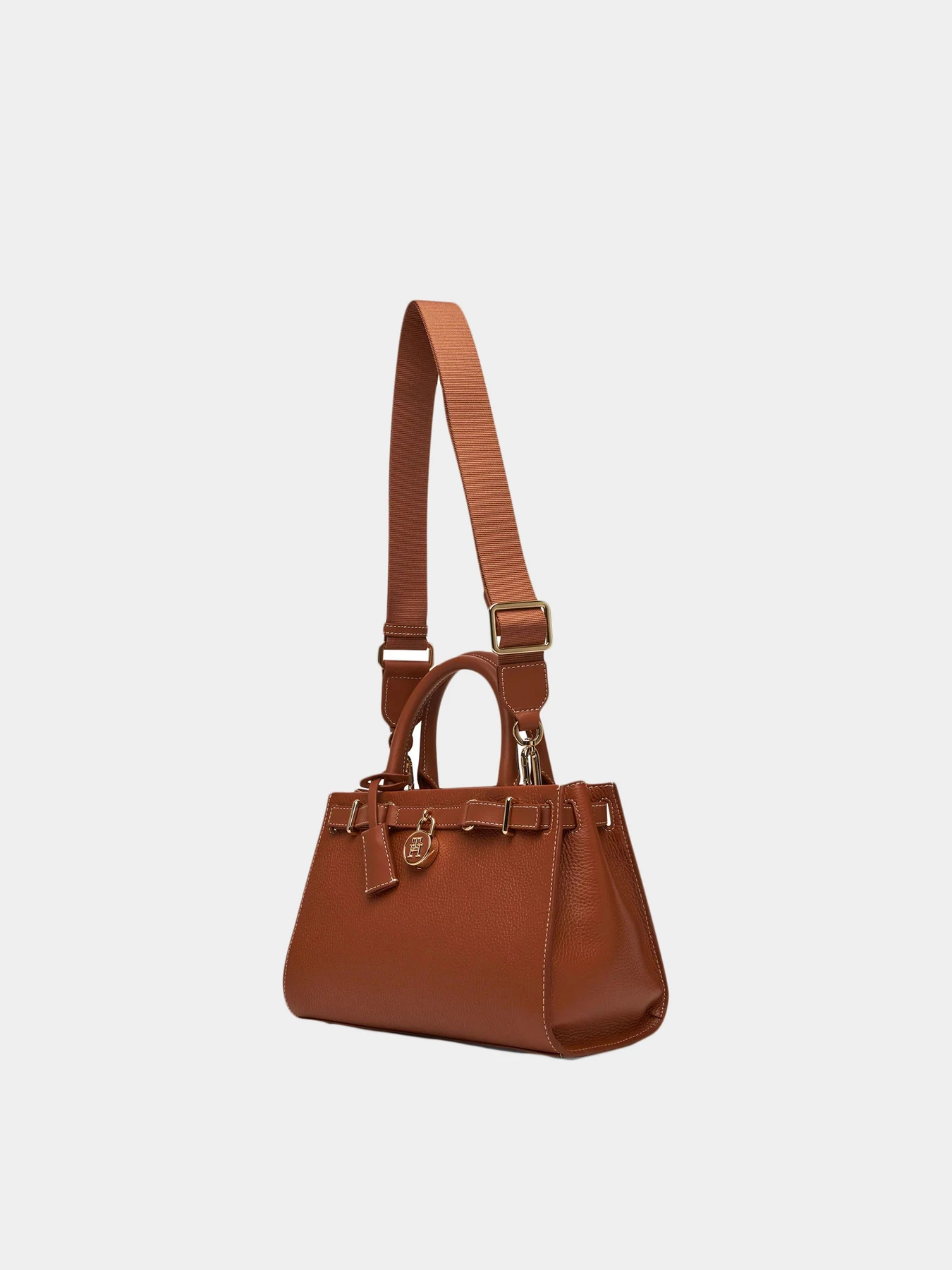 Сумки Tommy Hilfiger модель AW0AW17188-GPA Сумки Tommy Hilfiger модель AW0AW17188-GPA Фото