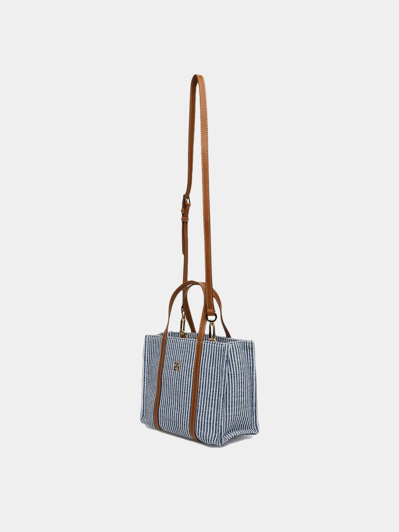 Сумки Tommy Hilfiger модель AW0AW17208-0GY Сумки Tommy Hilfiger модель AW0AW17208-0GY Фото