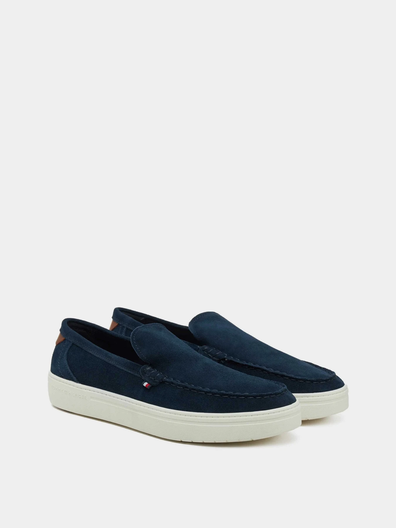 Туфли и лоферы Tommy Hilfiger модель FM0FM05354-DW5 Туфли и лоферы Tommy Hilfiger модель FM0FM05354-DW5 Фото