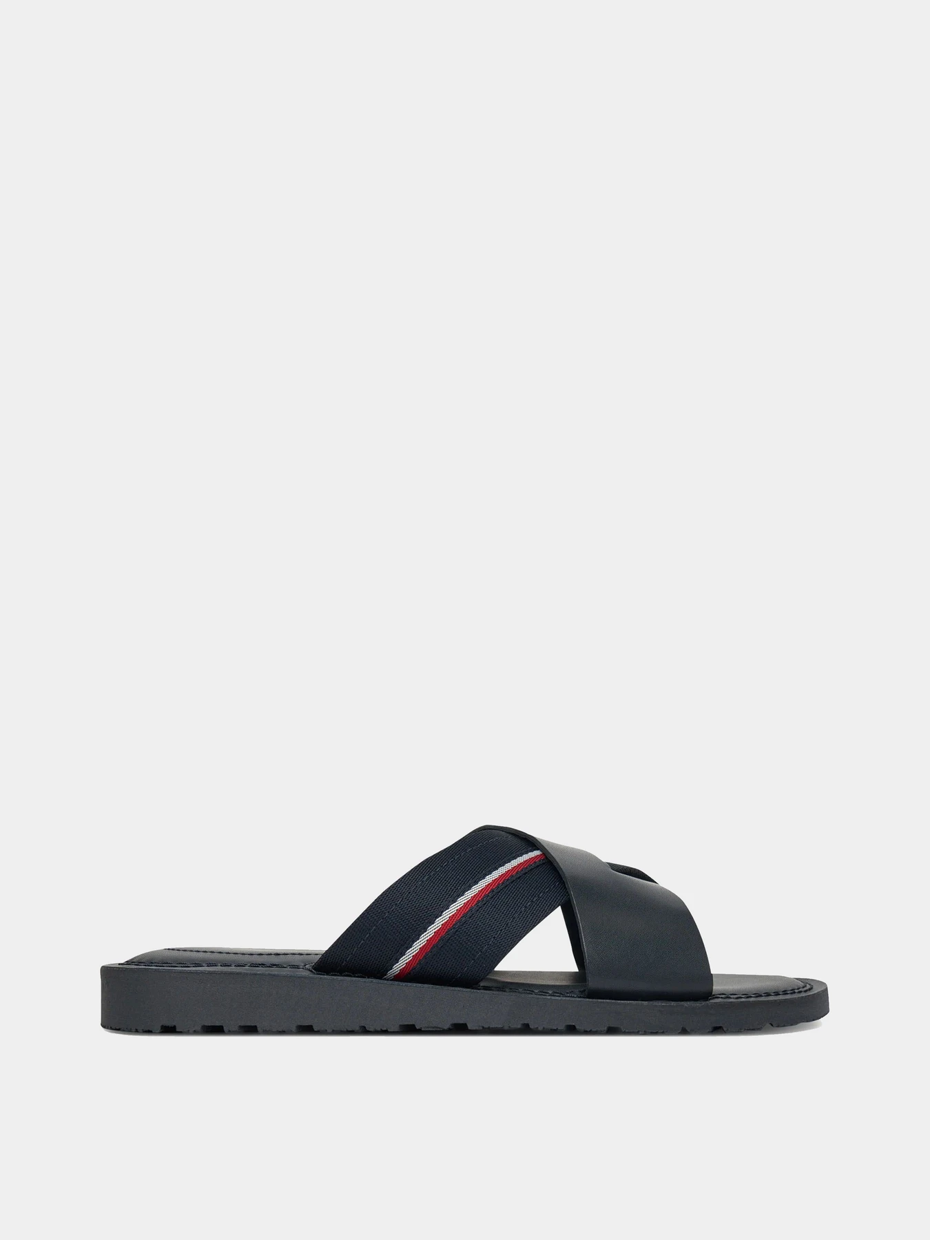 Шлёпанцы Tommy Hilfiger модель FM0FM05415-DW5 Шлёпанцы Tommy Hilfiger модель FM0FM05415-DW5 Фото