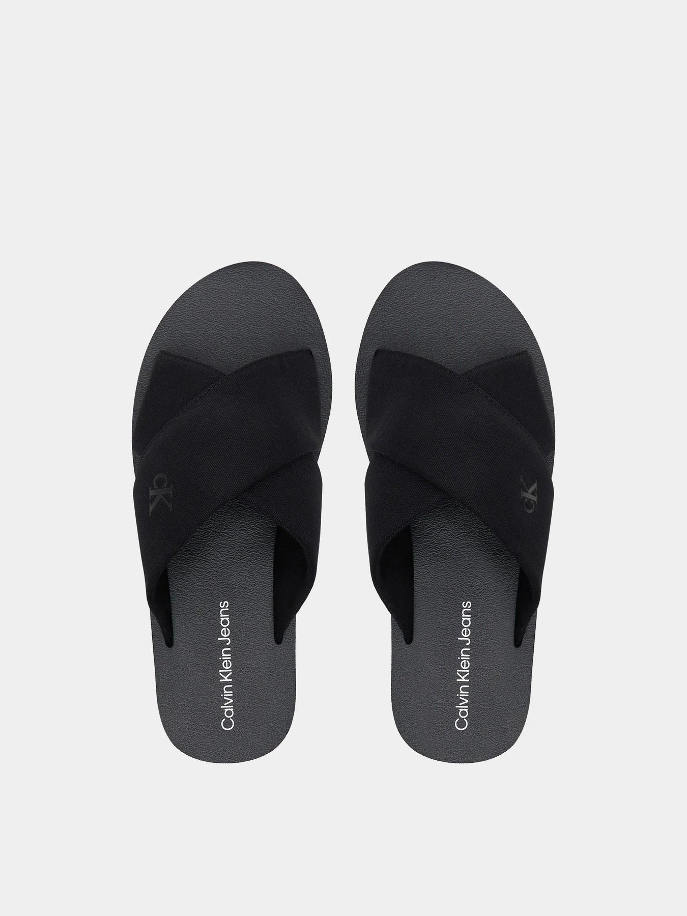 Сандалии Calvin Klein модель YM0YM01223-0GJ Сандалии Calvin Klein модель YM0YM01223-0GJ Фото