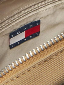 Сумки Tommy Hilfiger модель AM0AM13277-ACT Фото