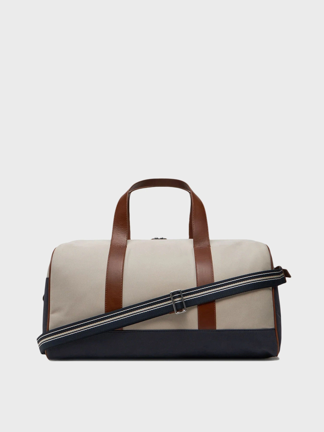 Сумки Tommy Hilfiger модель AM0AM13367-ACI Сумки Tommy Hilfiger модель AM0AM13367-ACI Фото