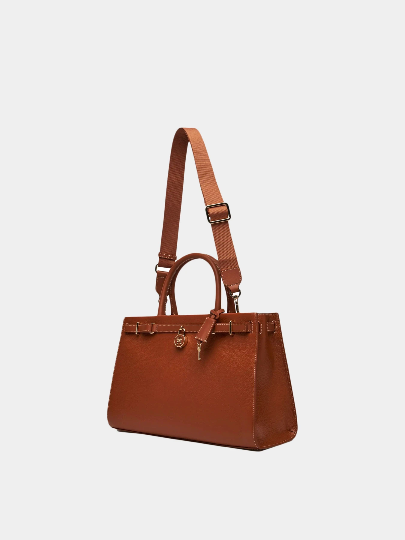Сумки Tommy Hilfiger модель AW0AW17185-GPA Сумки Tommy Hilfiger модель AW0AW17185-GPA Фото