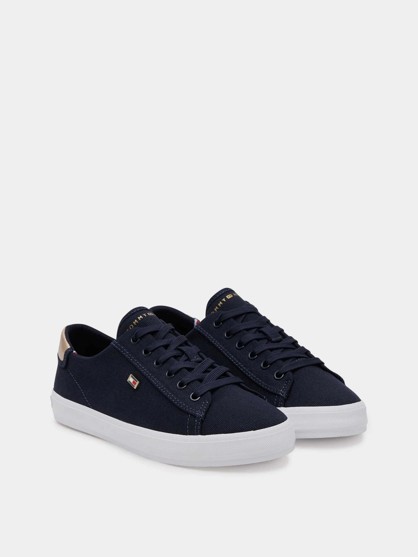 Кеды Tommy Hilfiger модель FW0FW08647-DW6 Кеды Tommy Hilfiger модель FW0FW08647-DW6 Фото