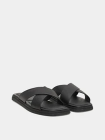 Шлёпанцы Calvin Klein модель HM0HM01737-BEH Фото