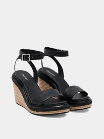 Босоножки Calvin Klein модель HW0HW02376-BEH Фото