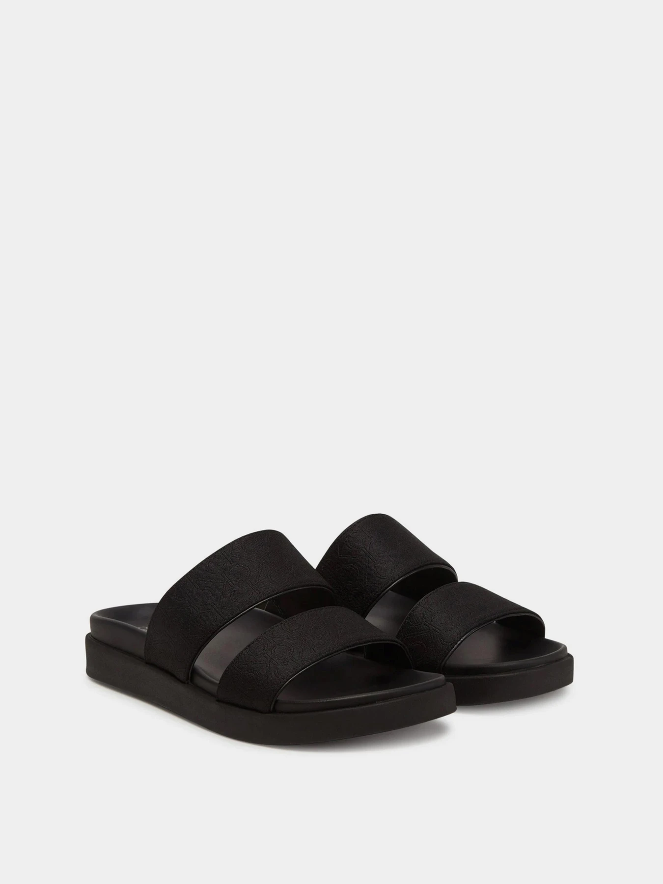 Шлёпанцы Calvin Klein модель HW0HW02486-BEH Шлёпанцы Calvin Klein модель HW0HW02486-BEH Фото
