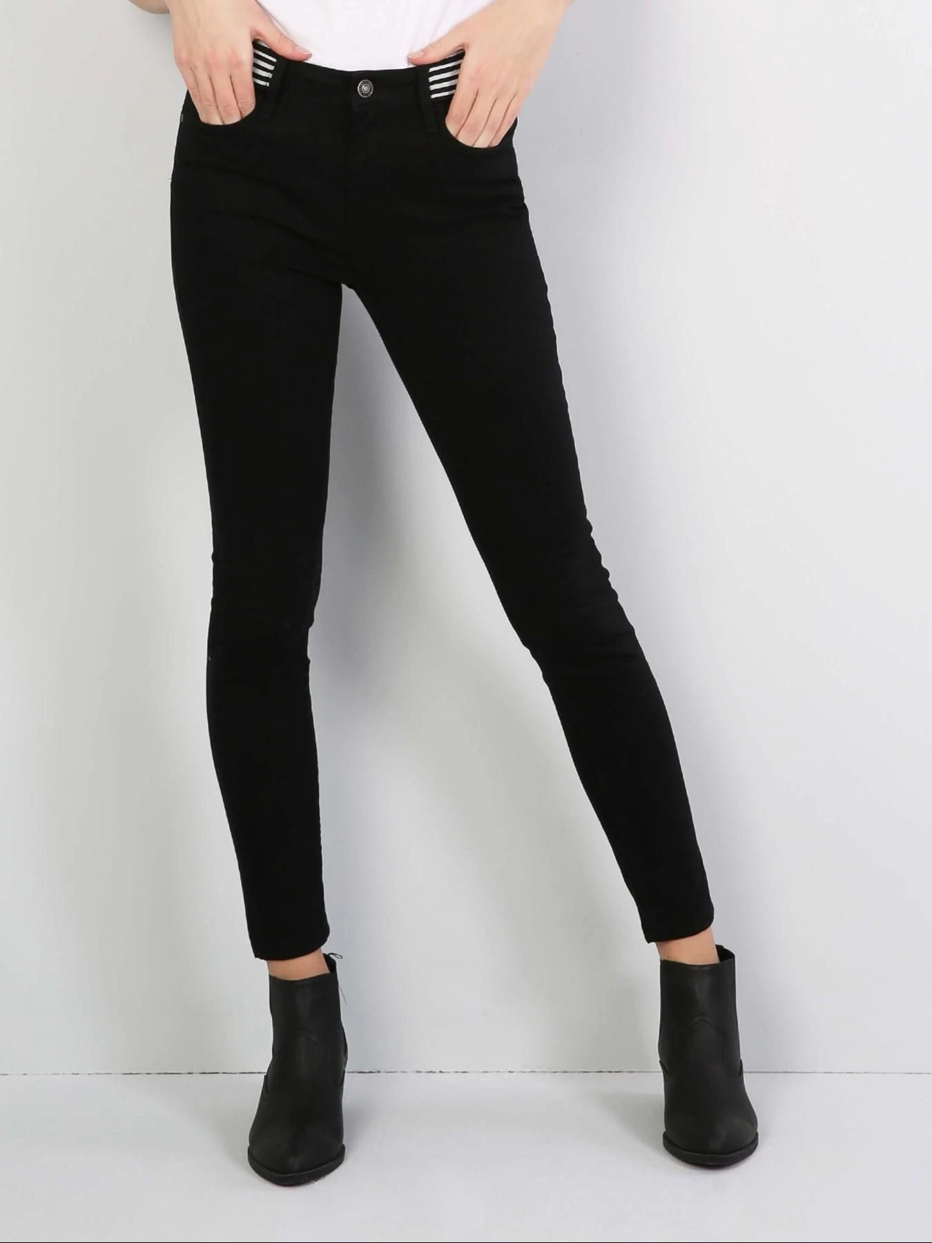Брюки Colin’s модель CL1042548_BLK Брюки Colin’s модель CL1042548_BLK Фото