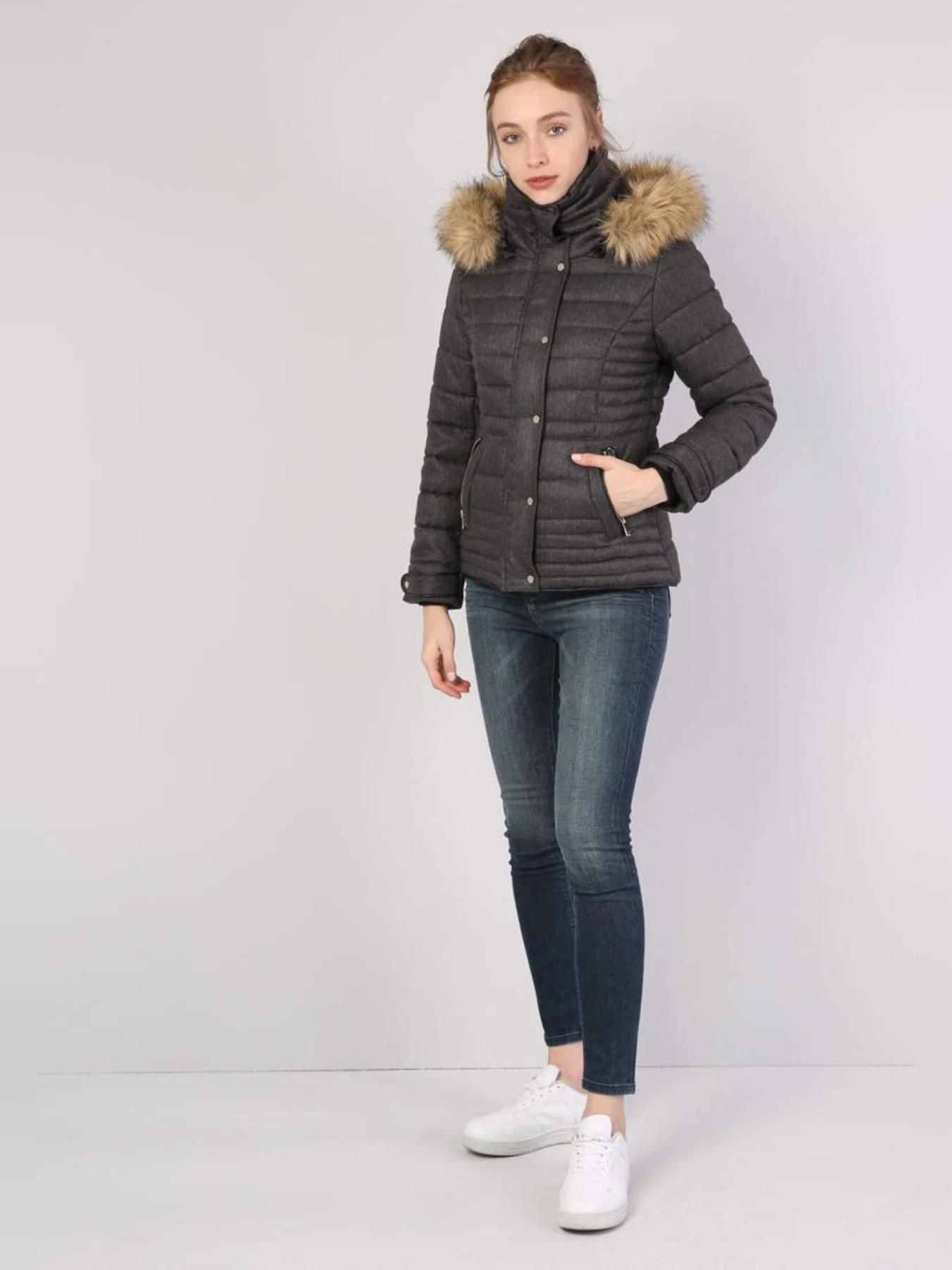 Куртки и дубленки Colin’s модель CL1035963_MGA Куртки и дубленки Colin’s модель CL1035963_MGA Фото