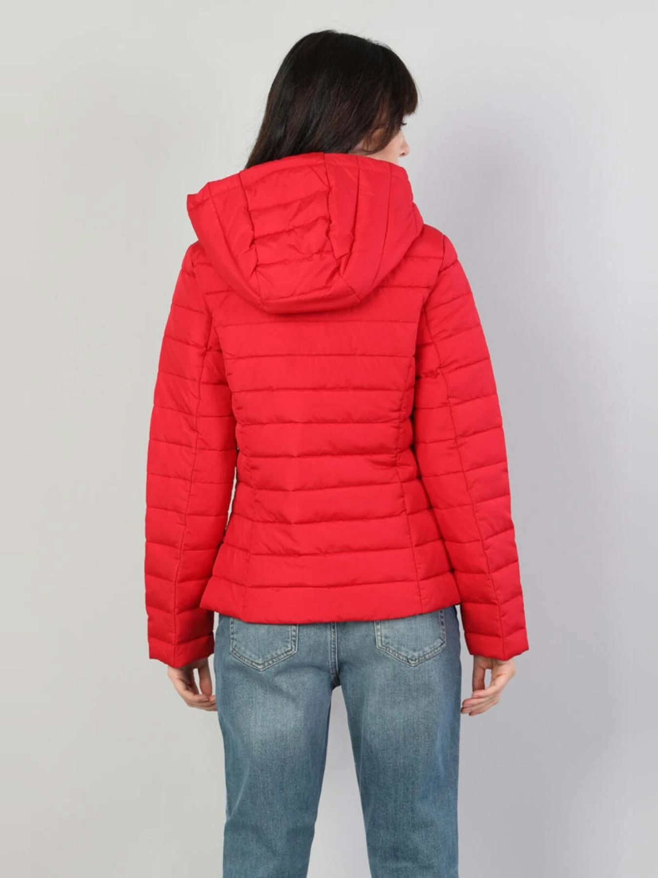 Куртки и дубленки Colin’s модель CL1044300_RED Куртки и дубленки Colin’s модель CL1044300_RED Фото