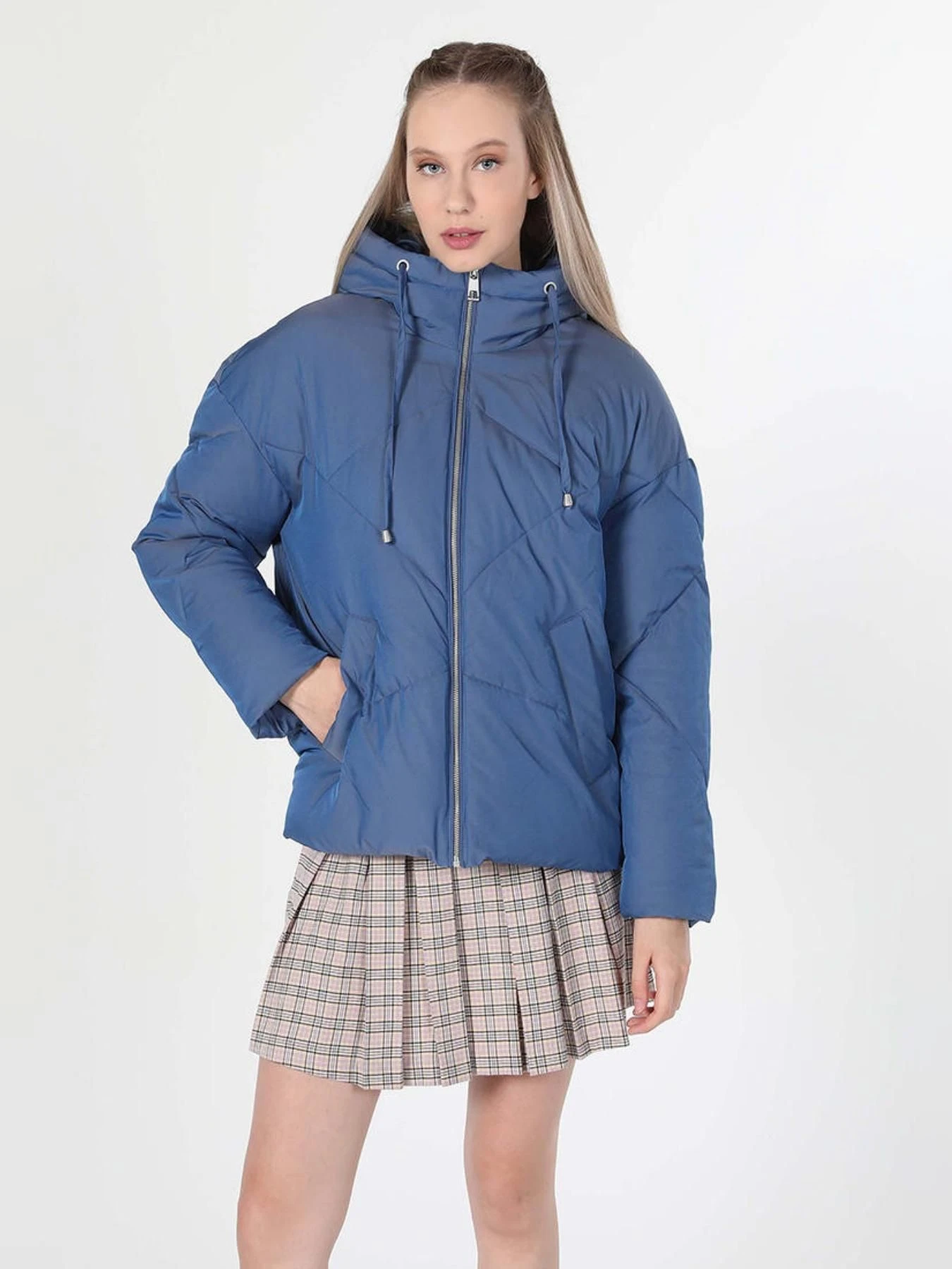 Куртки и дубленки Colin’s модель CL1060940_INV Куртки и дубленки Colin’s модель CL1060940_INV Фото