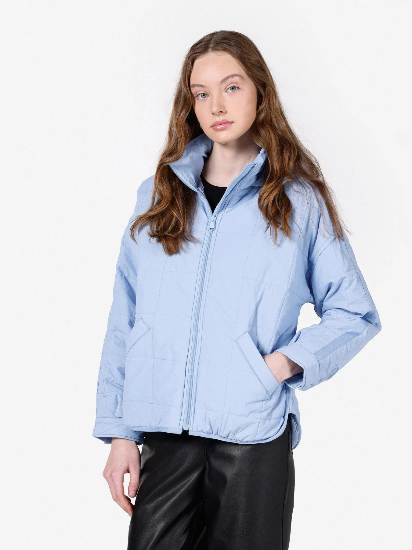 Куртки и дубленки Colin’s модель CL1072352_LBL Куртки и дубленки Colin’s модель CL1072352_LBL Фото