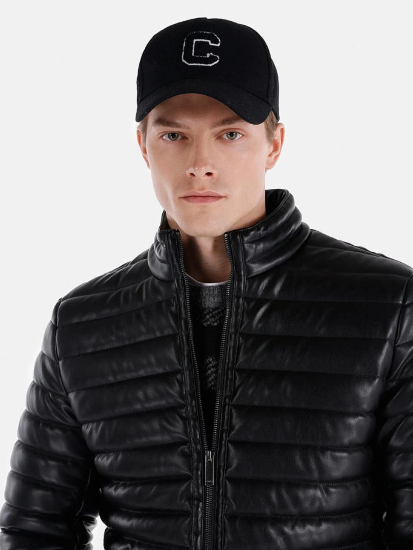 Куртки и дубленки Colin’s модель CL1028717_BLK Куртки и дубленки Colin’s модель CL1028717_BLK Фото