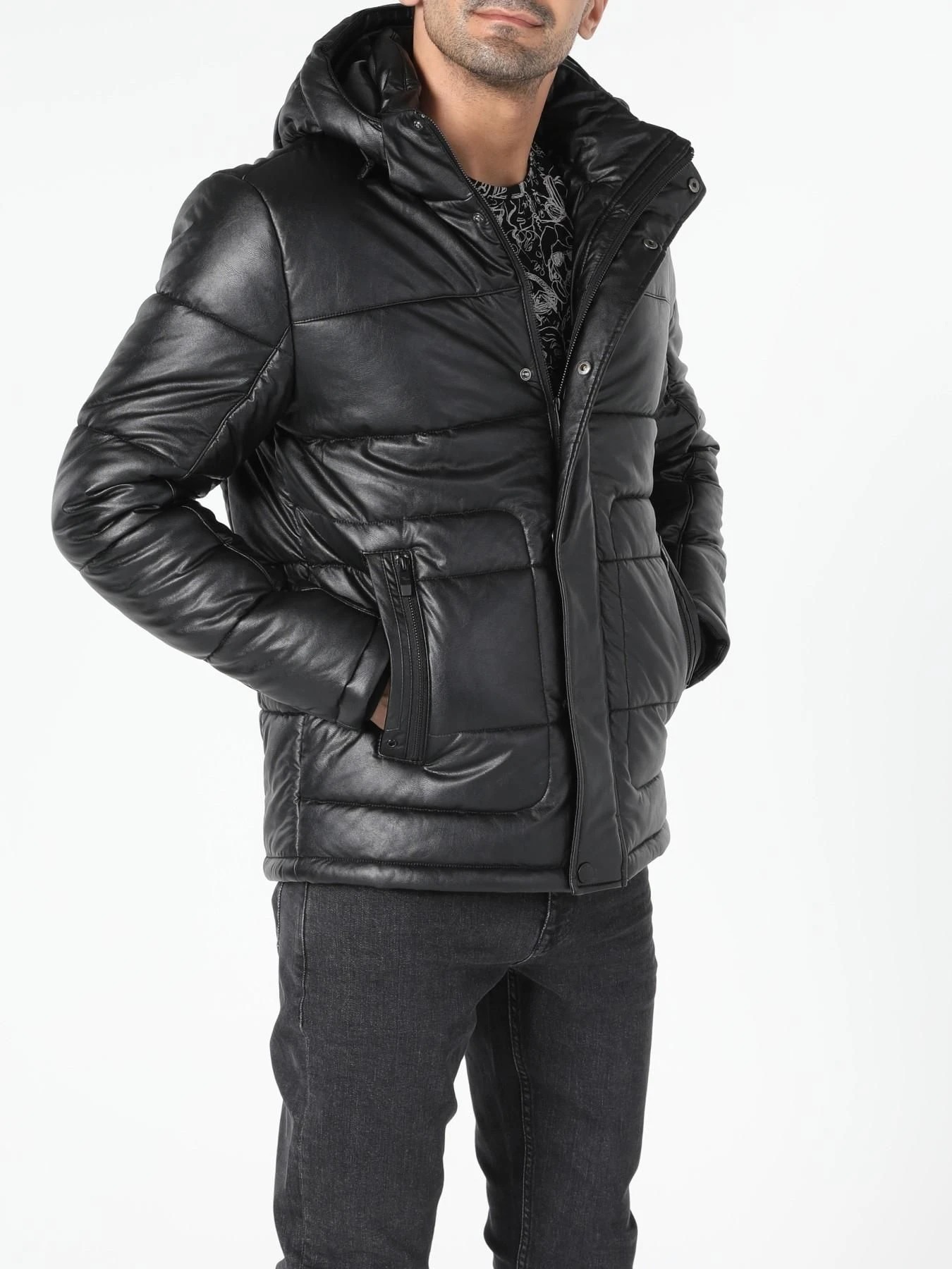 Куртки и дубленки Colin’s модель CL1044252_BLK Фото