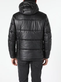 Куртки и дубленки Colin’s модель CL1044252_BLK Фото
