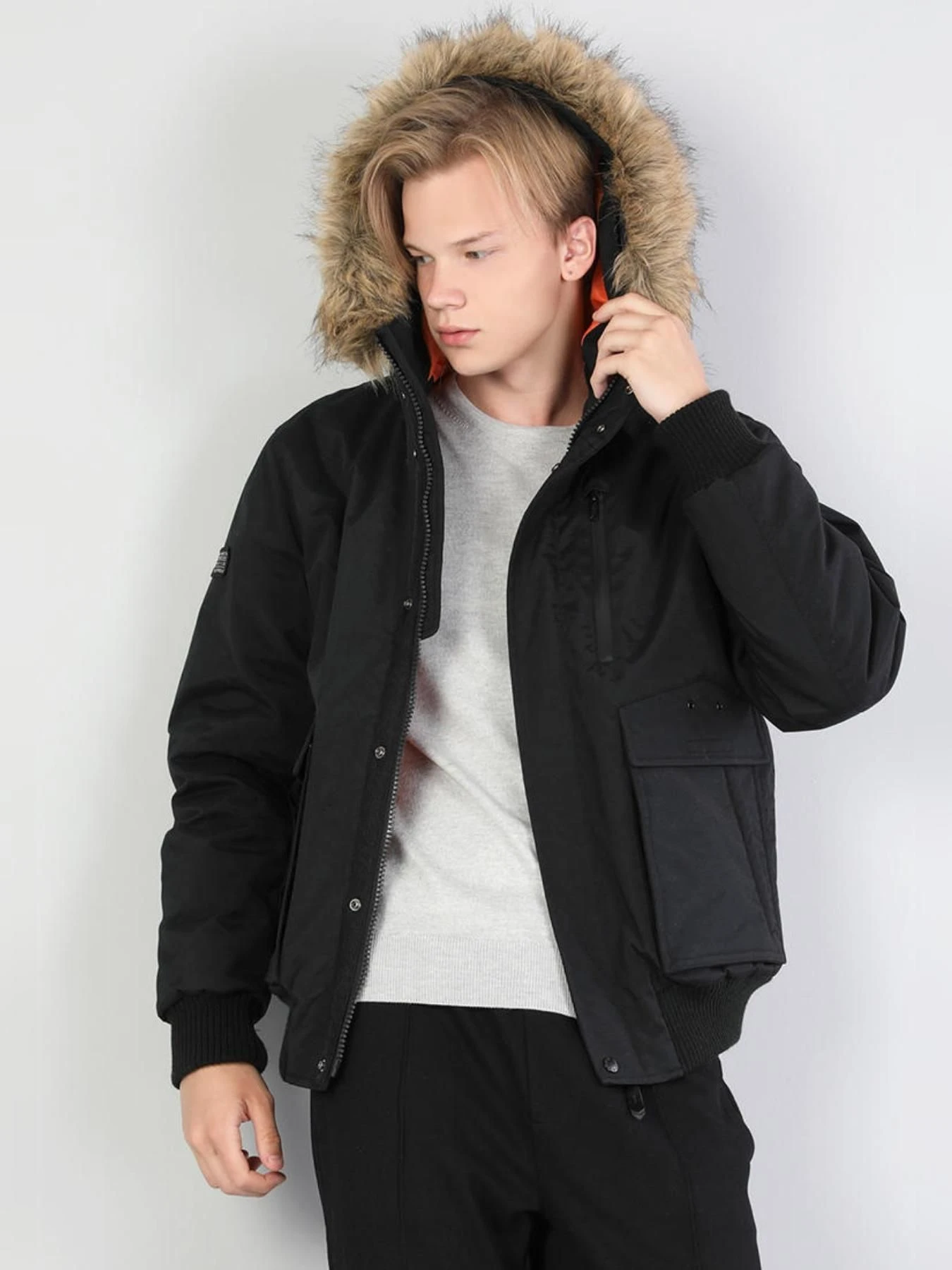 Куртки и дубленки Colin’s модель CL1044351_BLK Куртки и дубленки Colin’s модель CL1044351_BLK Фото