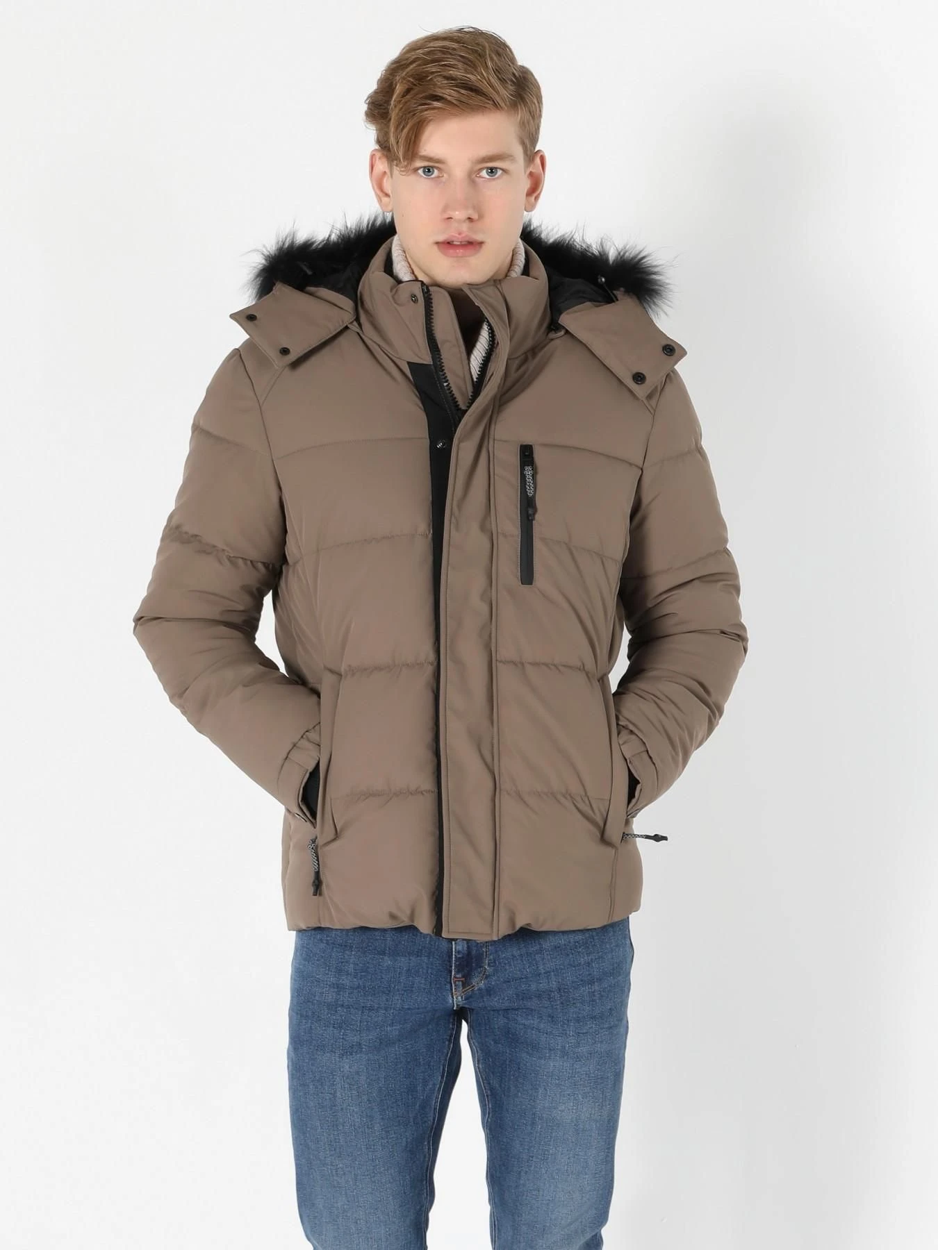 Куртки и дубленки Colin’s модель CL1055714_BEI Куртки и дубленки Colin’s модель CL1055714_BEI Фото