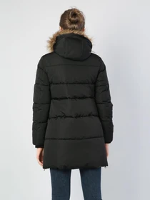 Куртки и дубленки Colin’s модель CL1036133_BLK Фото