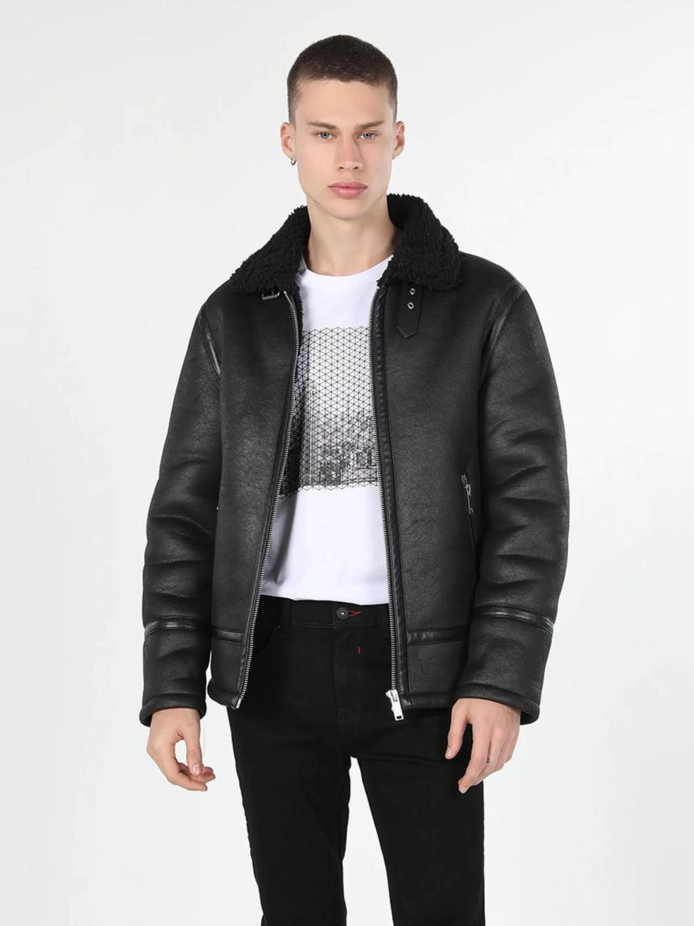 Куртки и дубленки Colin’s модель CL1060743_BLK Фото