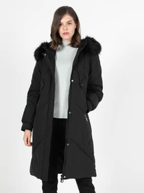 Куртки и дубленки Colin’s модель CL1051069_BLK Фото