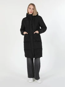 Куртки и дубленки Colin’s модель CL1060243_BLK Фото