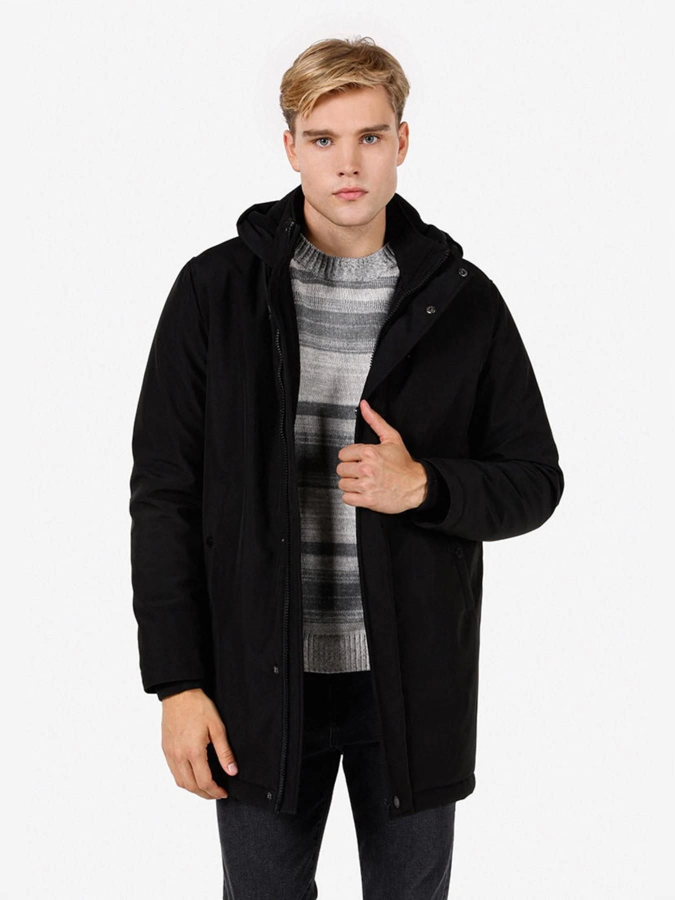 Куртки и дубленки Colin’s модель CL1070644_BLK Фото