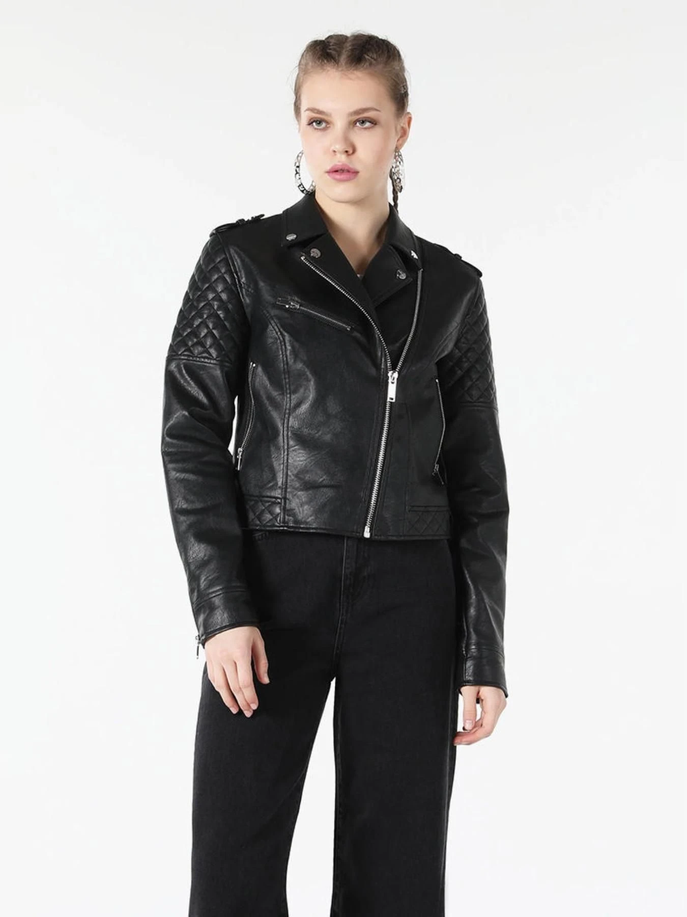 Куртки и дубленки Colin’s модель CL1055737_BLK Фото