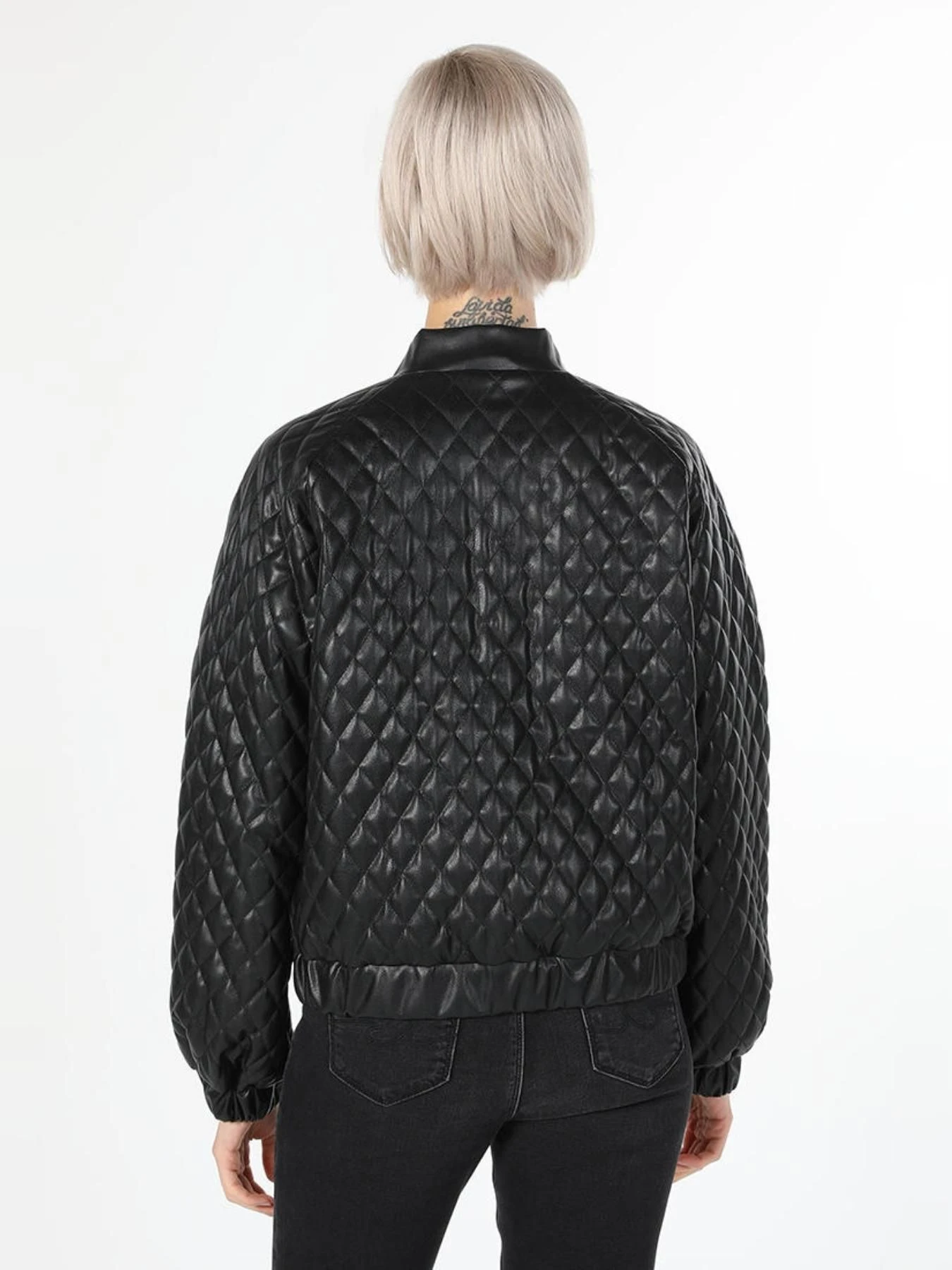Куртки и дубленки Colin’s модель CL1060235_BLK Фото