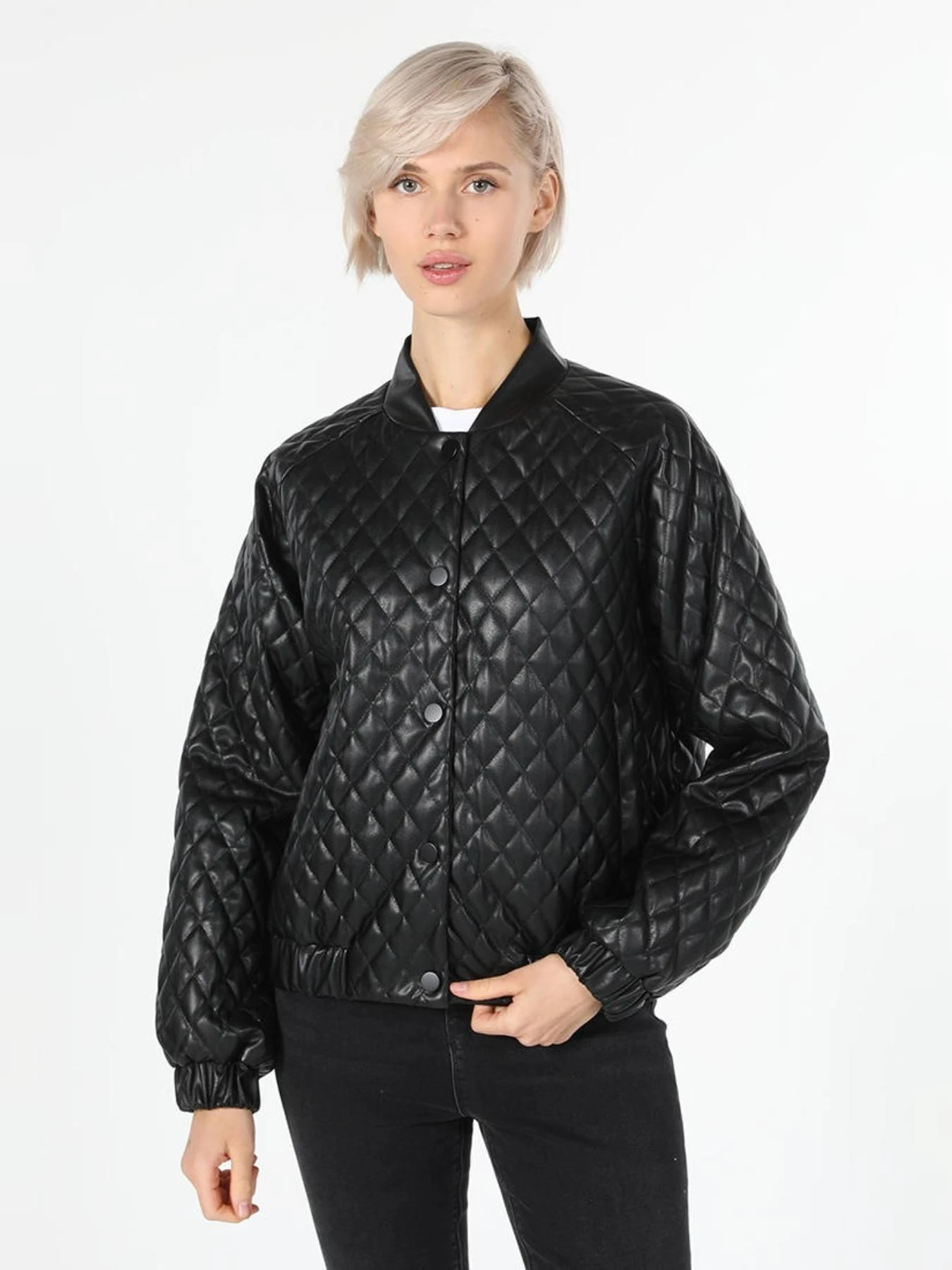 Куртки и дубленки Colin’s модель CL1060235_BLK Фото