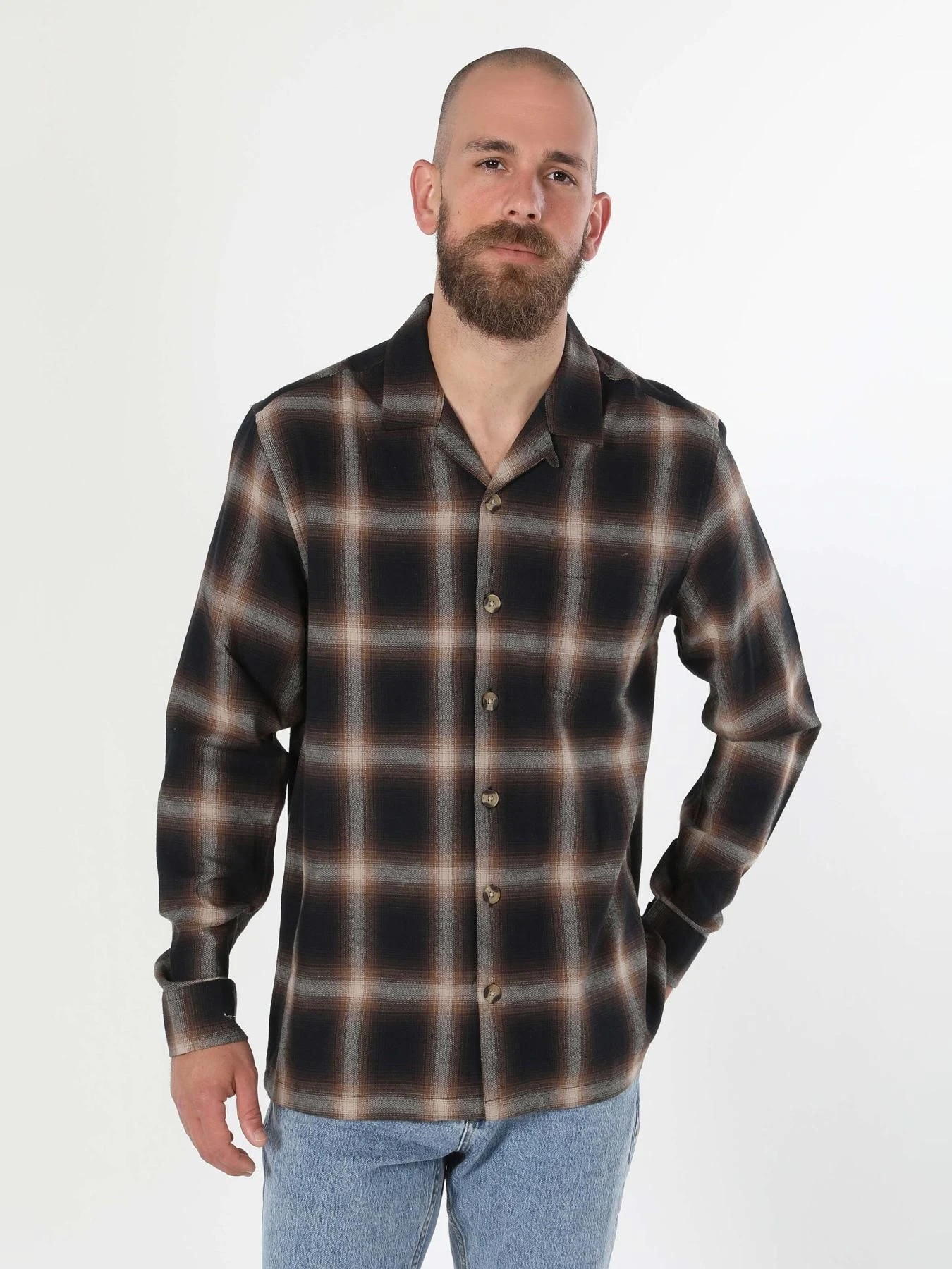 Рубашки Colin’s модель CL1059771_BLK Рубашки Colin’s модель CL1059771_BLK Фото