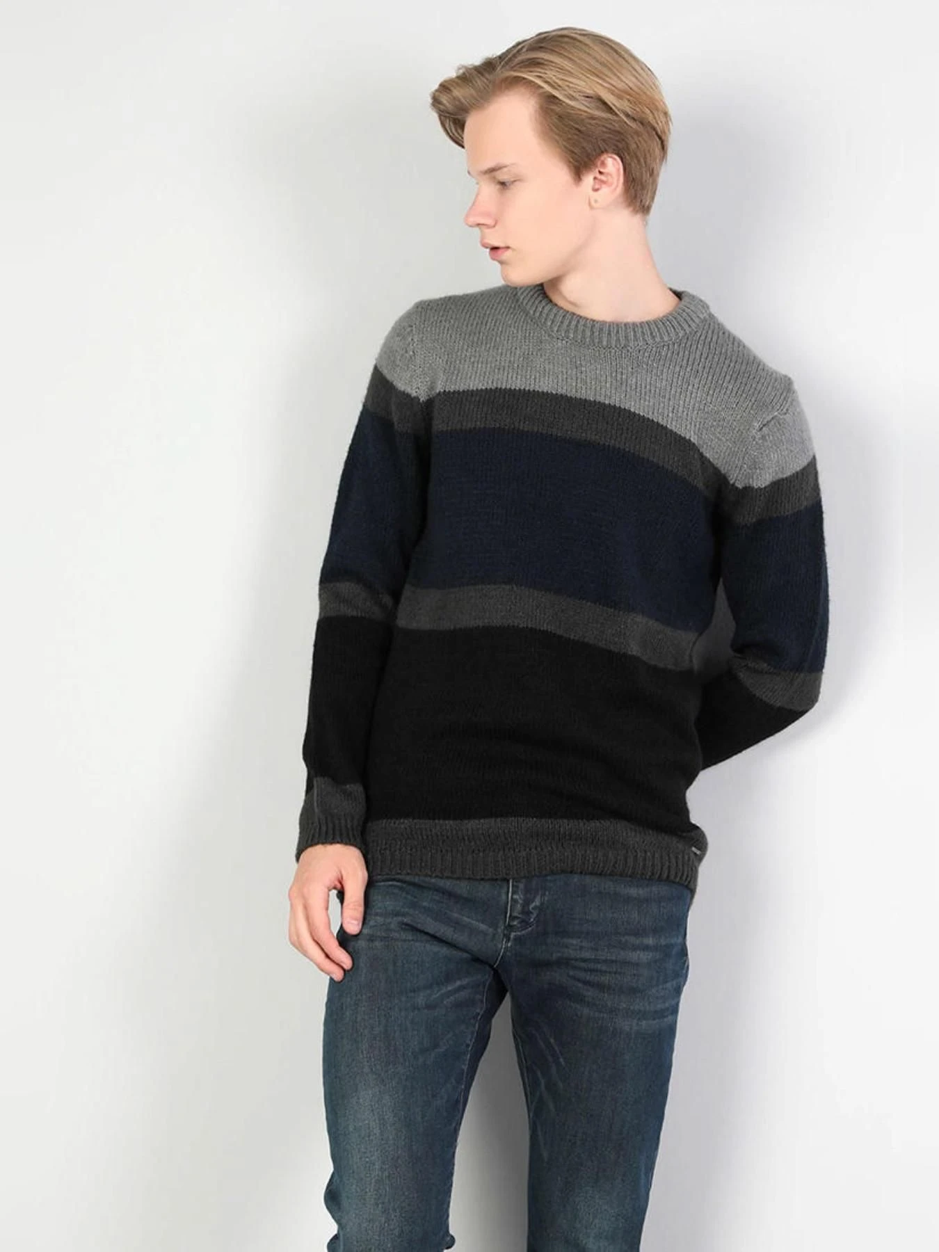 Худи и свитшоты Colin’s модель CL1045376_MGA Фото