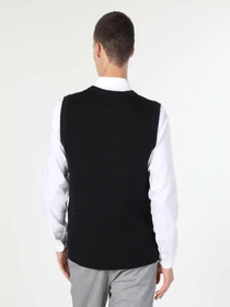 Худи и свитшоты Colin’s модель CL1060495_BLK Фото
