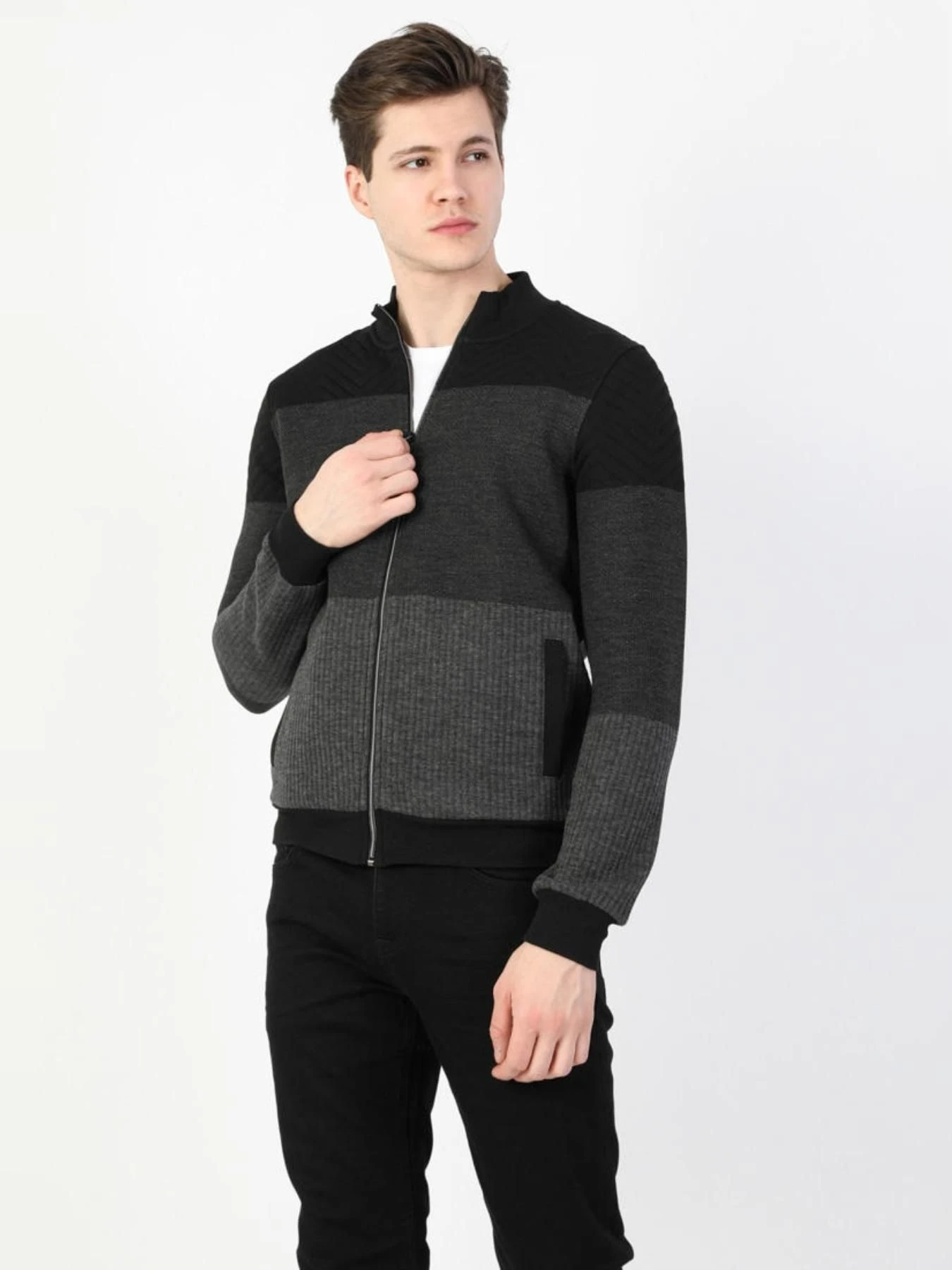 Худи и свитшоты Colin’s модель CL1047577_BLK Фото