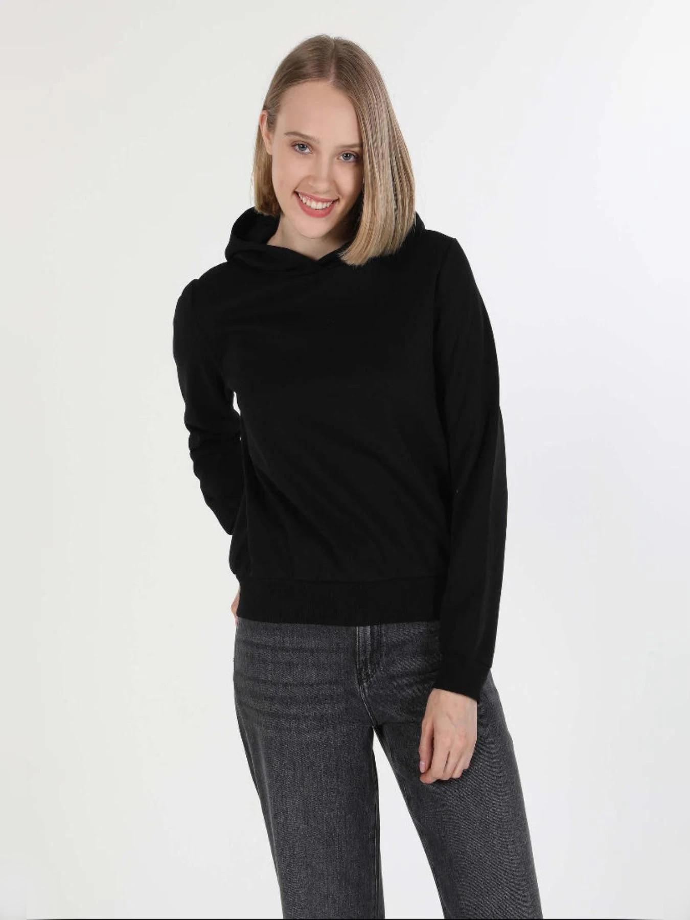 Худи и свитшоты Colin’s модель CL1055506_BLK Фото
